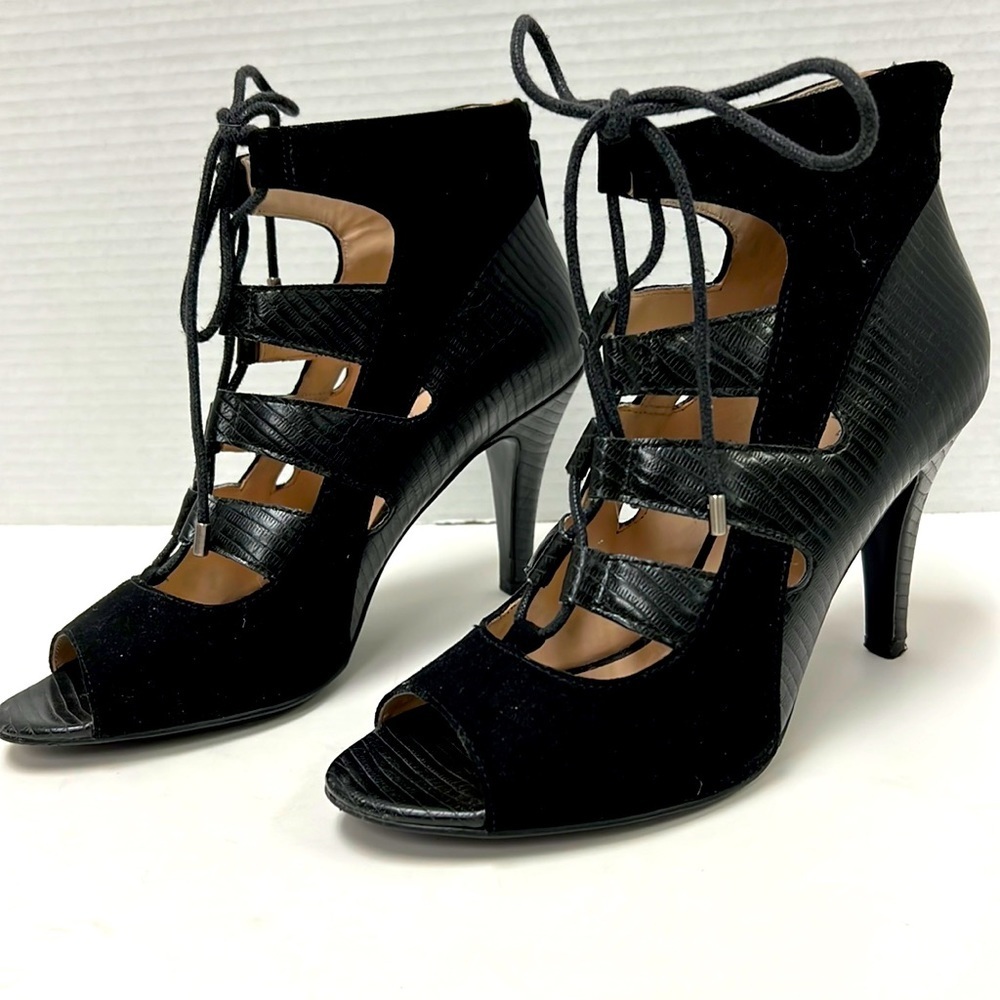 Nine West ‘Stiletto’ Open Toe Lace Up Heels